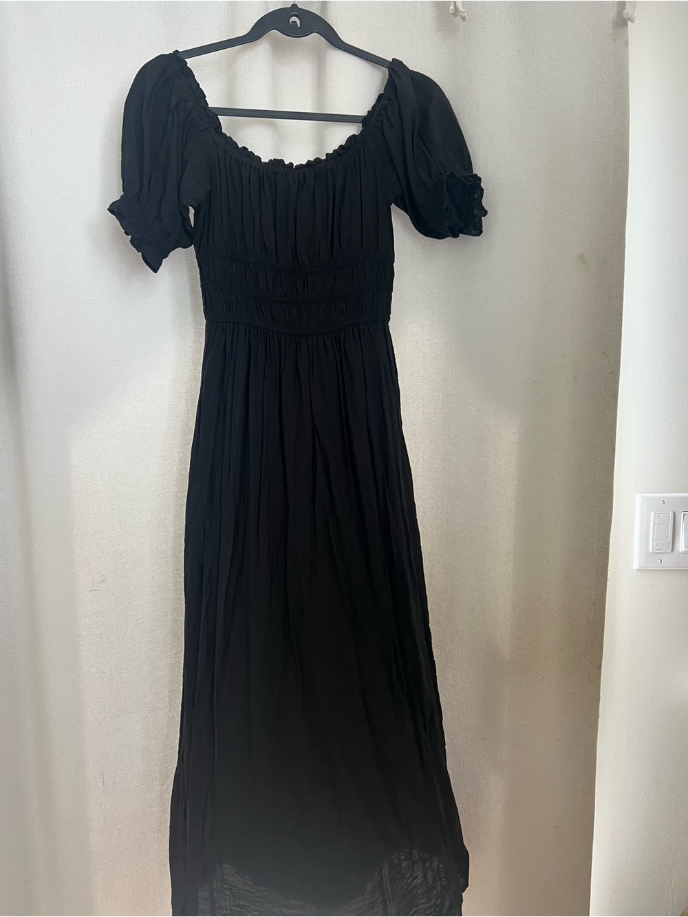 H&M Black Puff Sleeve Maxi Dress